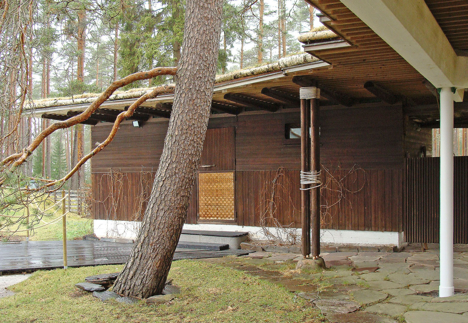 www.archipicture.eu - Alvar Aalto - Villa Mairea